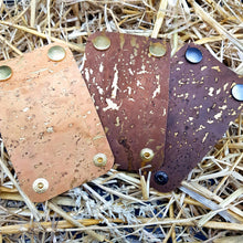 Laden Sie das Bild in den Galerie-Viewer, Set "Holzrasierer Henry" inkl. Schutzhülle aus Kork